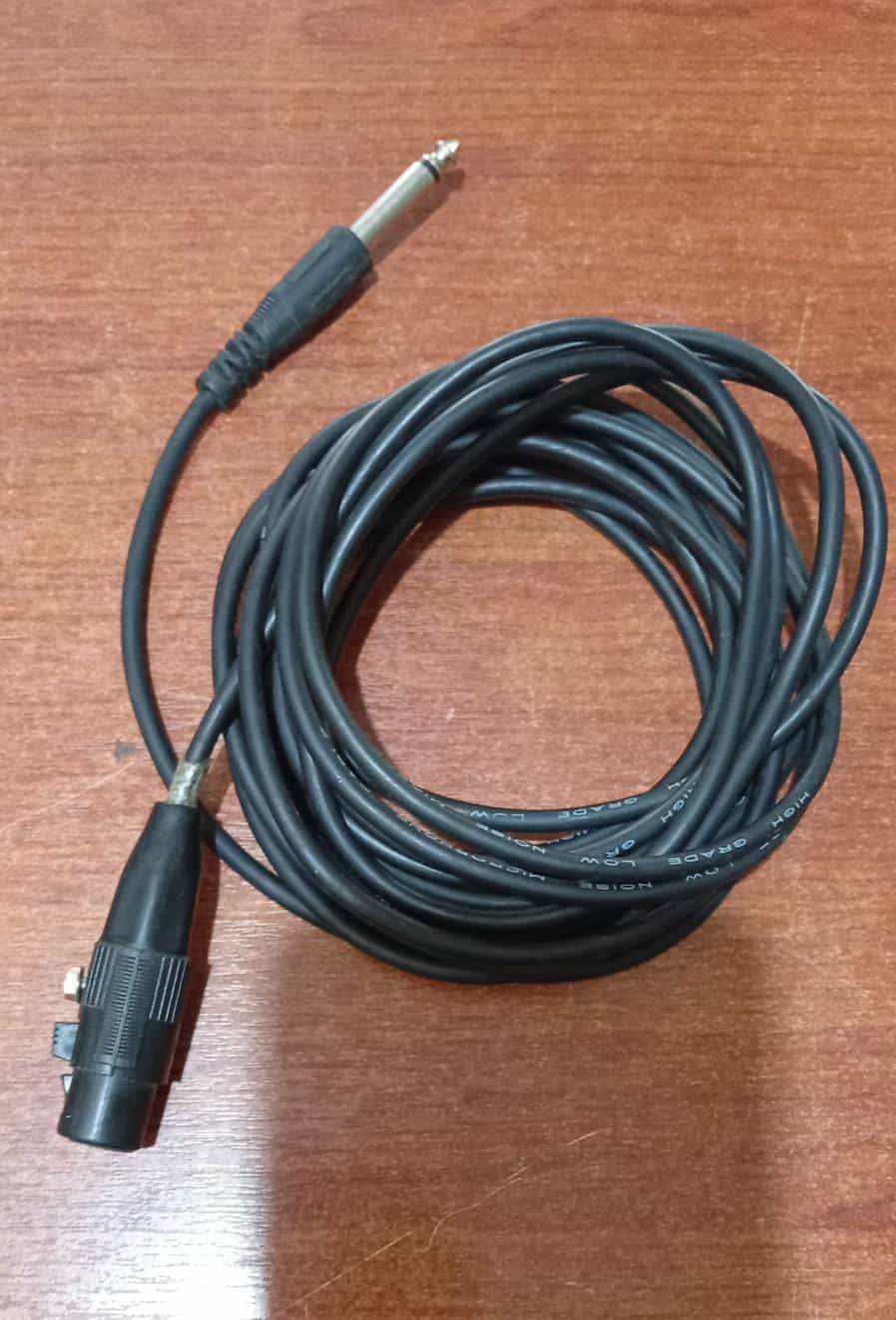 Cable de Micrófono XLR Hembra a Plug 6.35 mm (1/4") Mono High Grade Low Noise – Usado