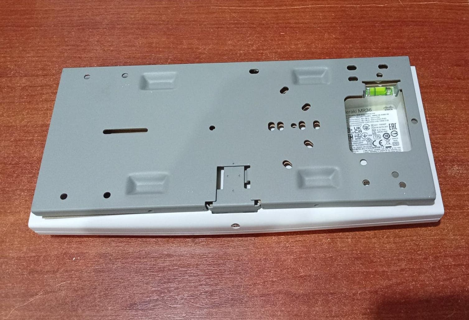 ACCESS POINT CISCO MERAKI MR36 MR36-HW WI-FI 6 802.11AX 1.7GBPS POE — imagen 3