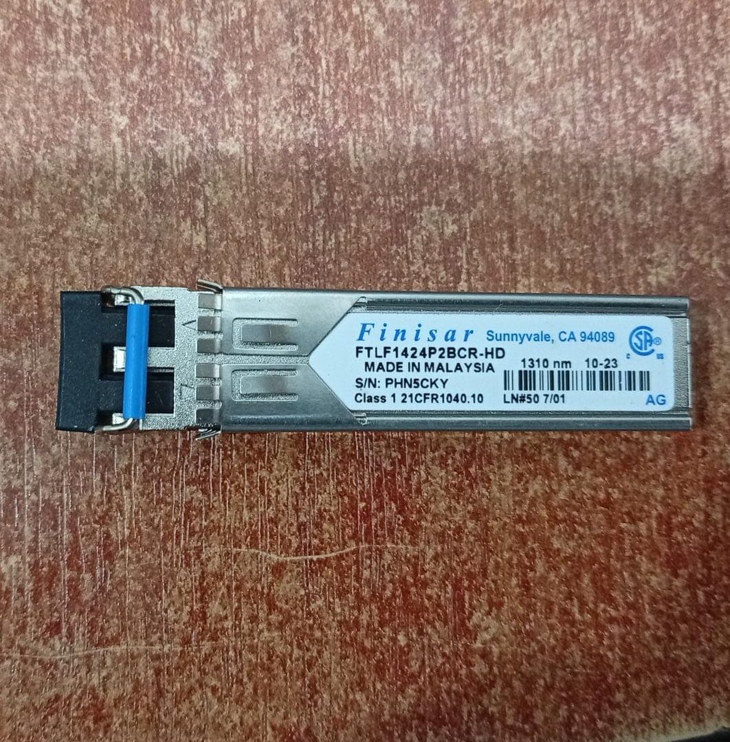 Transceptor Finisar FTLF1424P2BCR-HD Módulo SFP 4Gbps 1310nm Monomodo LC 10km FC Seminuevo — imagen 1