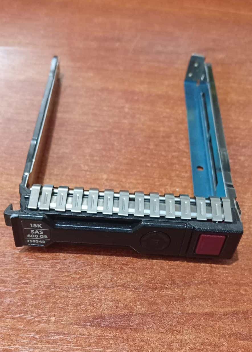 Caddy HP 2.5" SFF SAS/SATA para Servidor ProLiant Gen8 Gen9 P/N 651687-001 - Usado