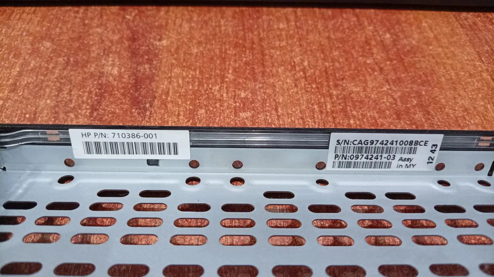 Caddy HP 3PAR StoreServ 2.5" SFF Hot Swap HDD/SSD P/N 710386-001 - Usado — imagen 5
