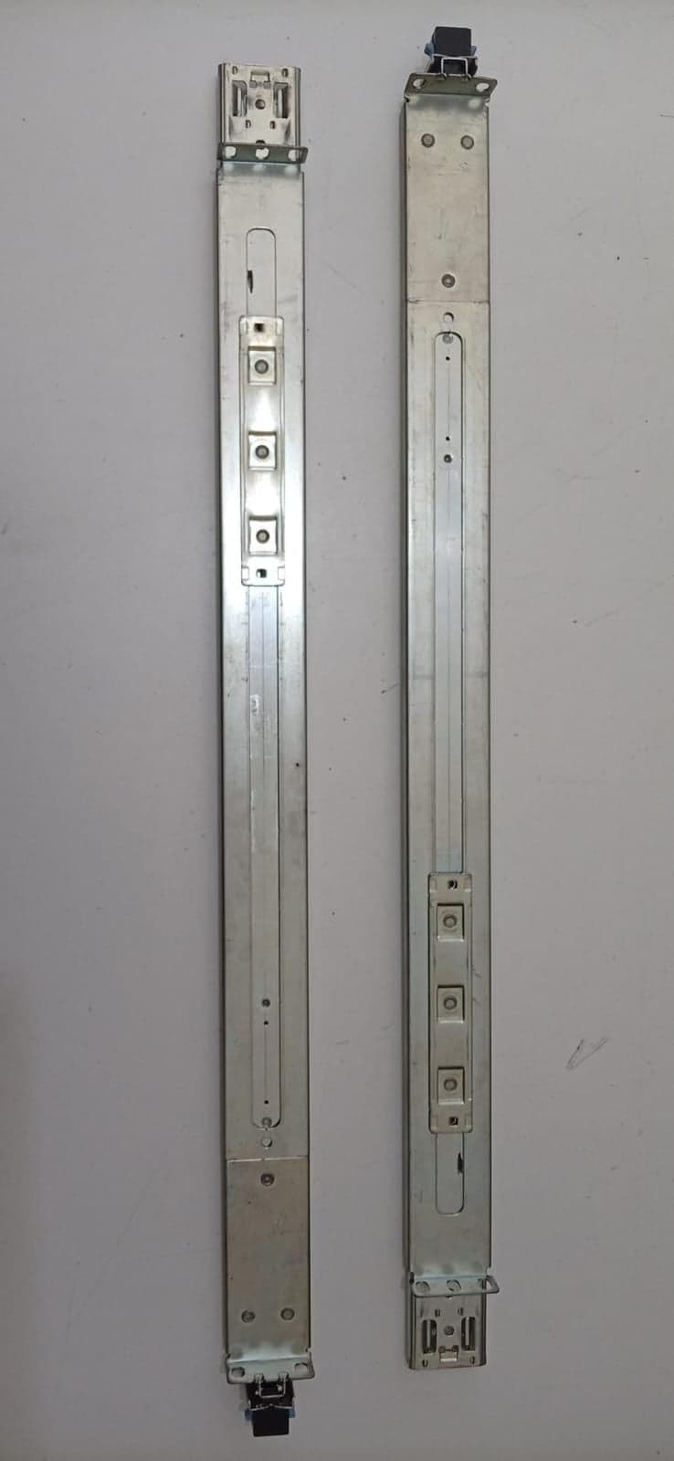 Kit De Rieles Deslizantes Para Servidor King Slide US6899408 19" Rack - Usado