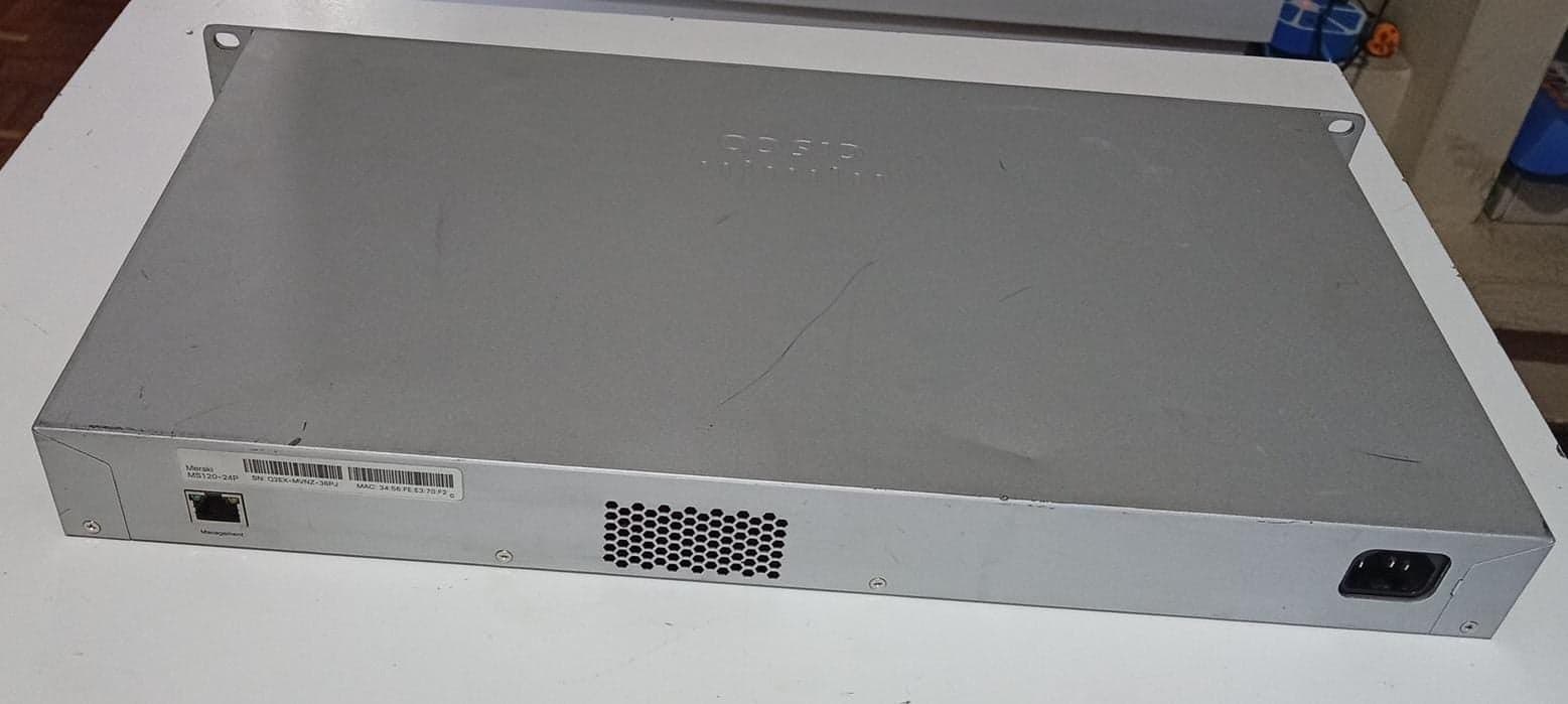 Switch Cisco MS120-24P 24 Puertos Gigabit PoE 370W 4 SFP / USADO — imagen 2