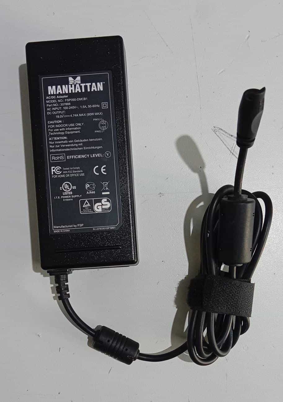 Cargador Adaptador Fuente De Poder Manhattan FSP090-DMCB1 90W 19V 4.74A, conector 2 Pines - Usado