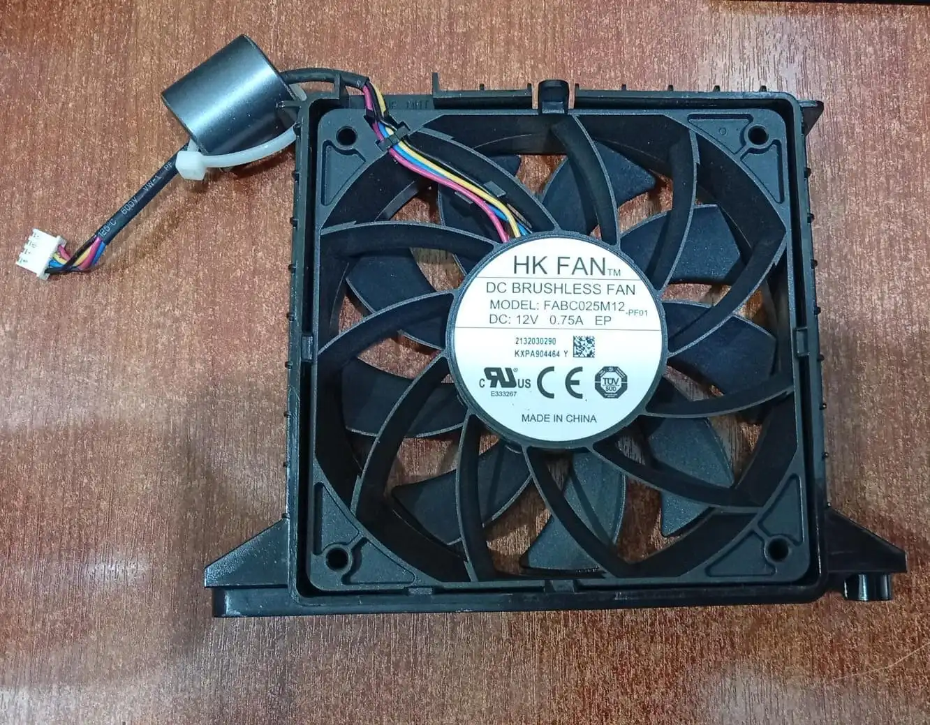 Ventilador Axial HuntKey HK FAN FABC025M12 12V 0.75A 12025 Servidor - Usado