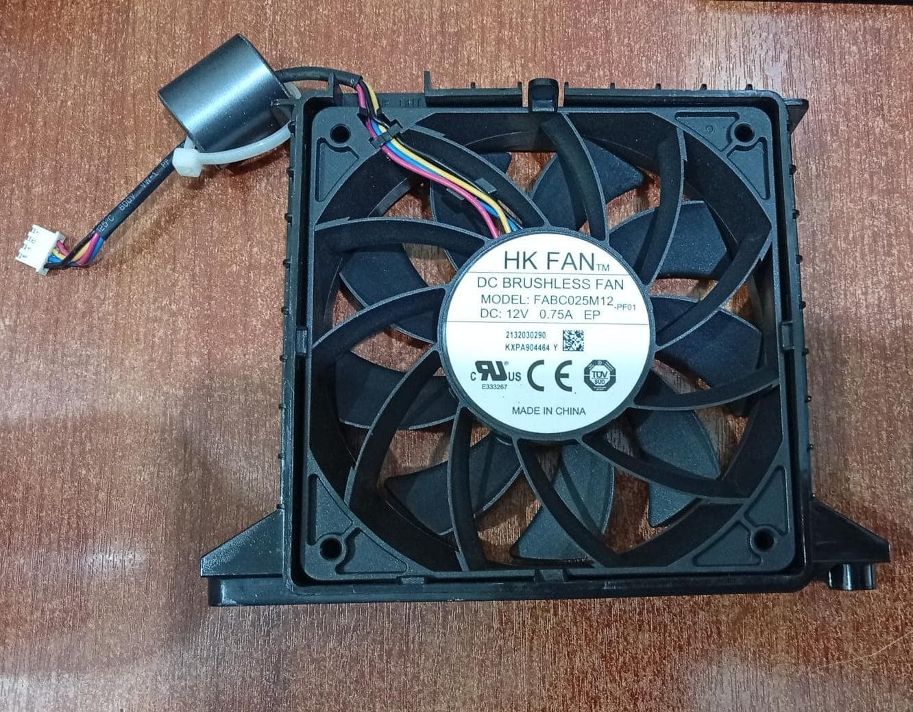 Ventilador Axial HuntKey HK FAN FABC025M12 12V 0.75A 12025 Servidor - Usado