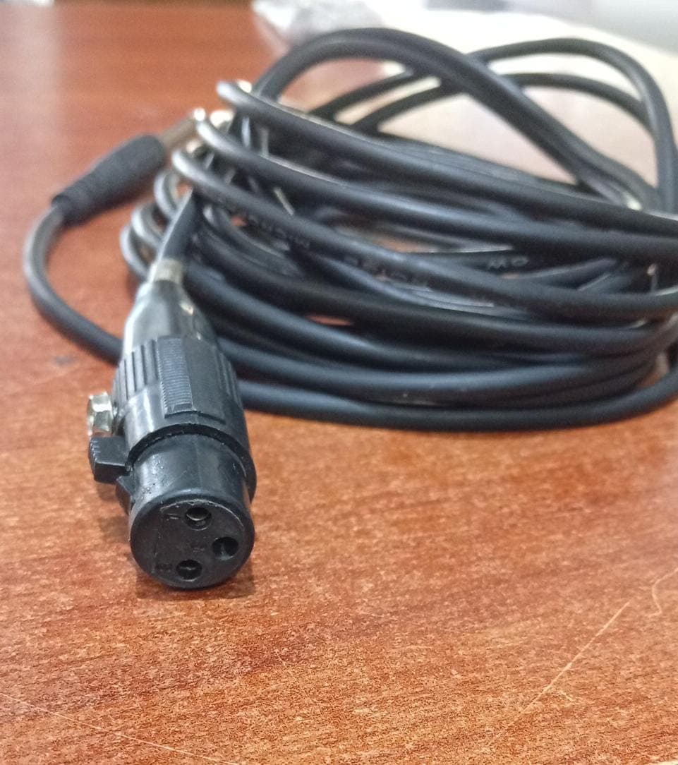 Cable de Micrófono XLR Hembra a Plug 6.35 mm (1/4") Mono High Grade Low Noise – Usado — imagen 2