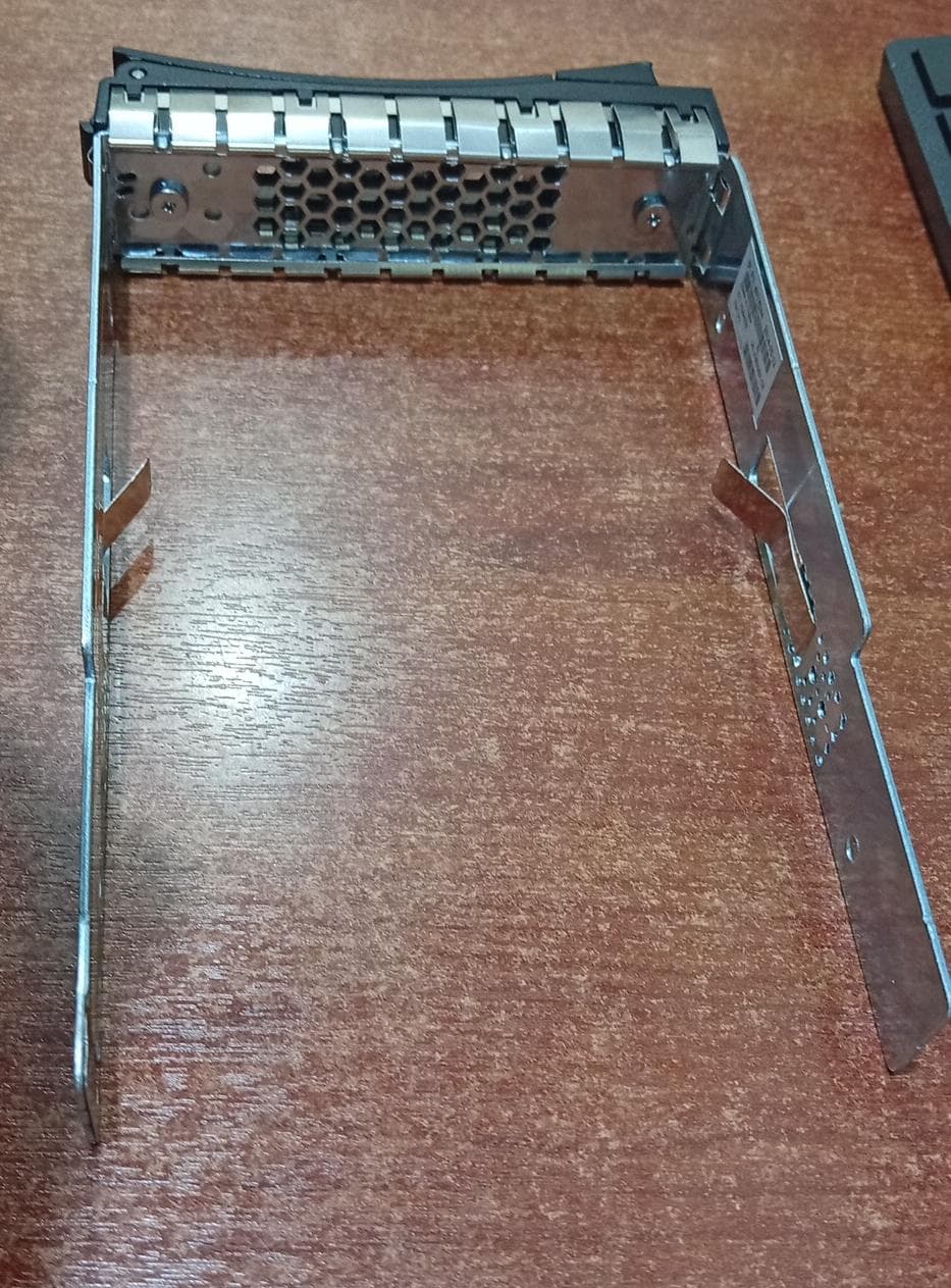 Rack Caddy IBM Lenovo 3.5" SAS/SATA Hot Swap 69Y5284 FRU 49Y6211 Open Box - Open Box — imagen 2