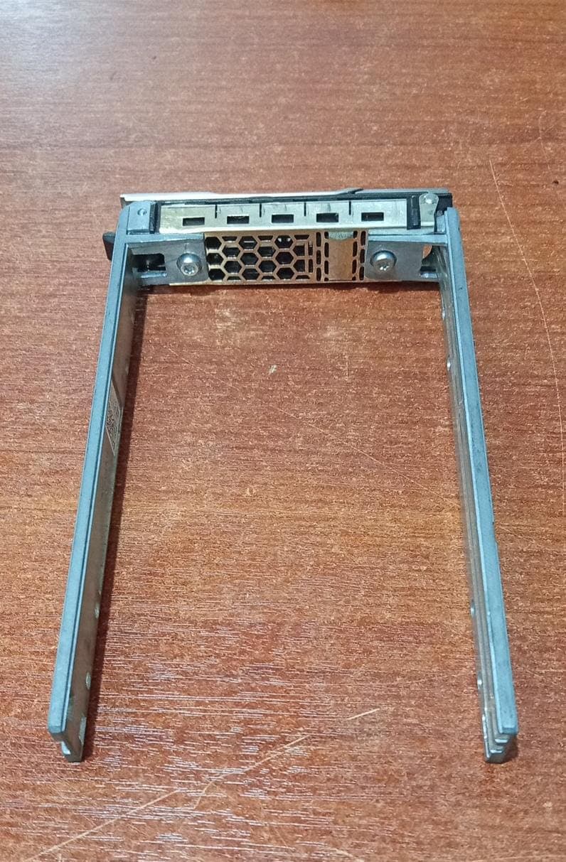 Bandeja Caddy Dell EMC 0DXD9H 2.5" SFF Hot-Swap SAS/SATA para Servidor PowerEdge Gen 14/15 - Usado — imagen 4