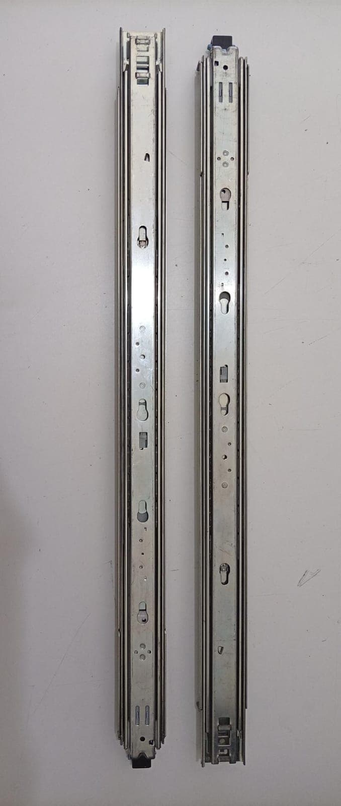 Kit De Rieles Deslizantes Para Servidor King Slide US6899408 19" Rack - Usado — imagen 3