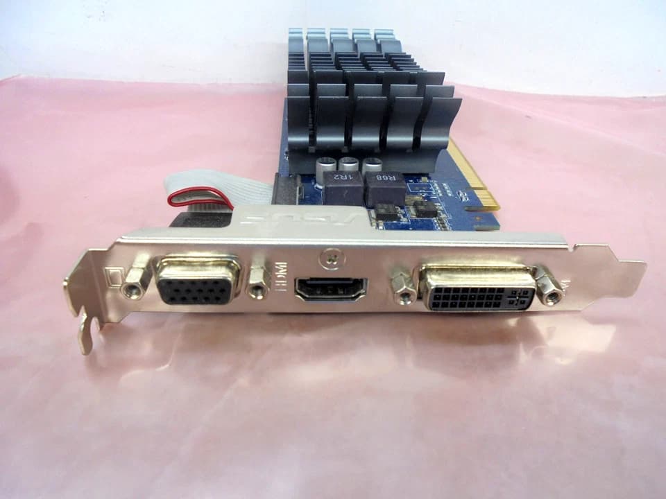 Tarjeta de Video ASUS GeForce 210 1GB DDR3 (EN210 SILENT) Perfil Bajo — imagen 3