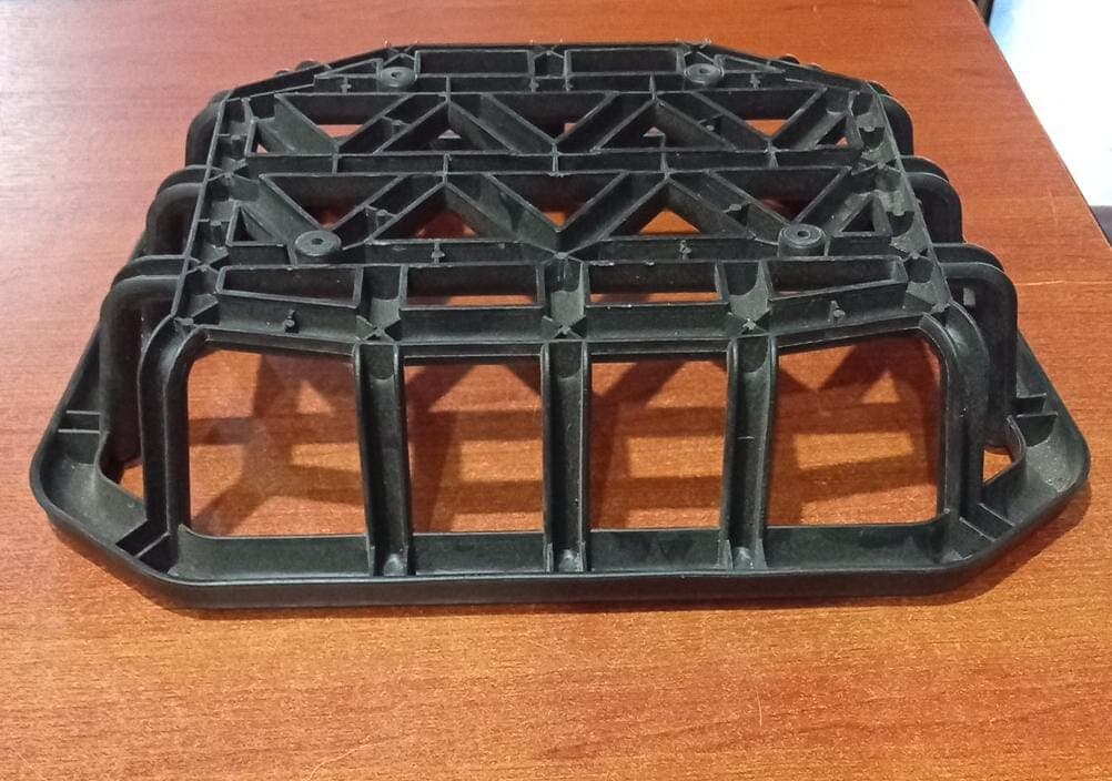 Parrilla Delantera Usada para Carro Eléctrico Infantil Tipo ATV A-6700 / CAPE X (usado) — imagen 3