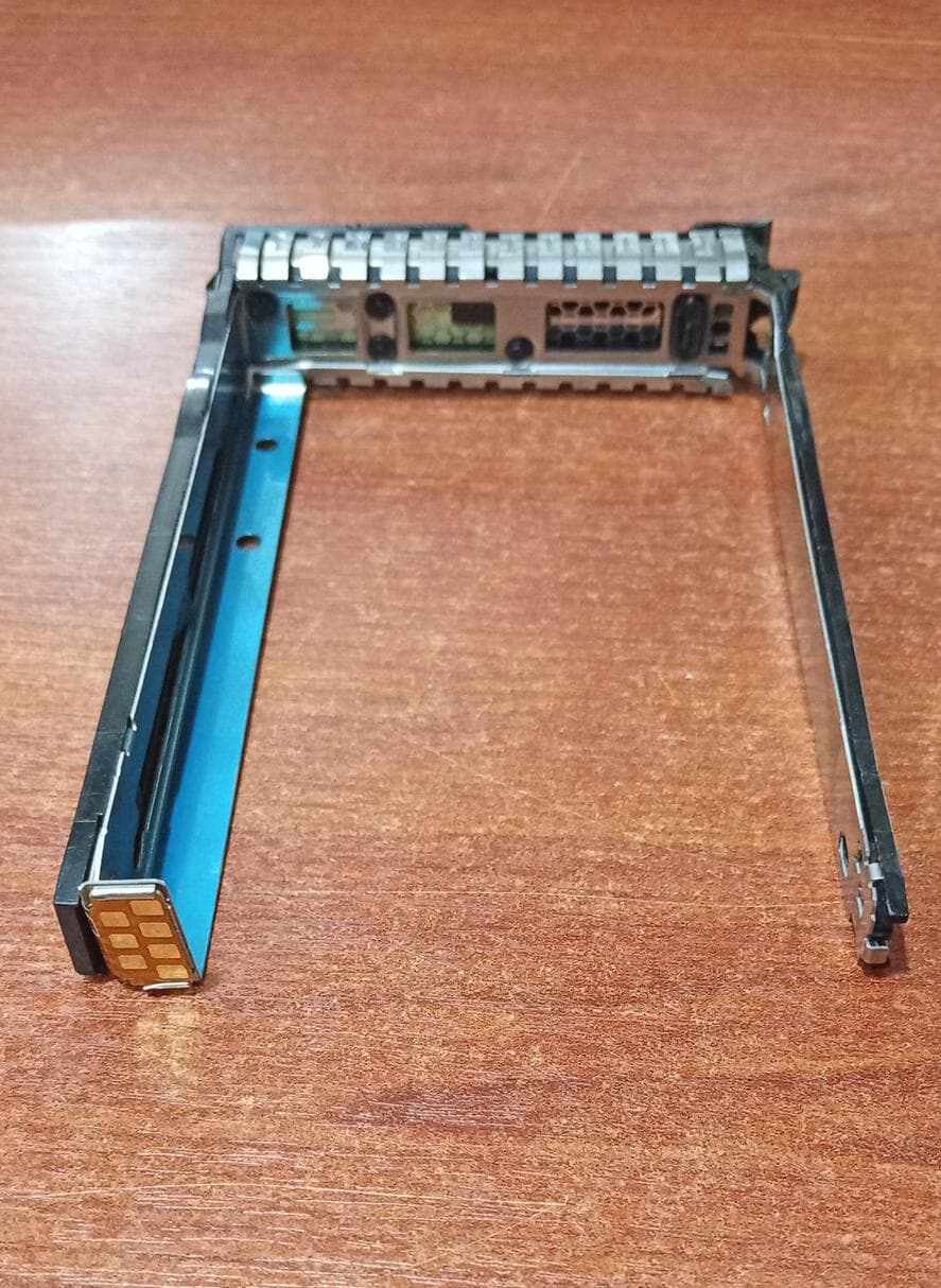 Caddy HP 2.5" SFF SAS/SATA para Servidor ProLiant Gen8 Gen9 P/N 651687-001 - Usado — imagen 2
