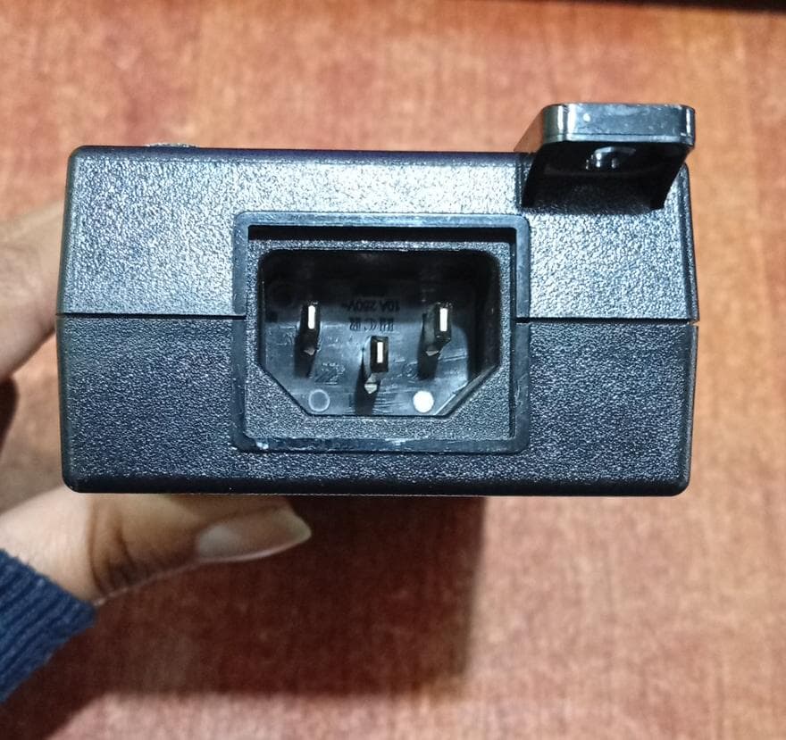 Inyector PoE Cisco AIR-PWRINJ5 (341-0556-01) 48V 15.4W Gigabit para Access Point Aironet - Usado — imagen 4