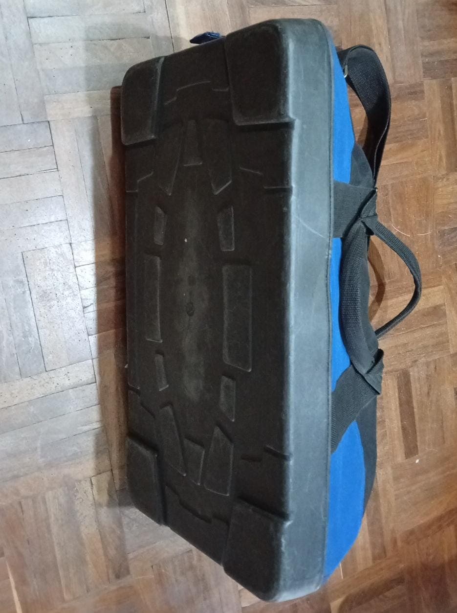 Bolso Portaherramientas Reforzado Base Rígida y Marco Metálico, Múltiples Bolsillos – USADO — imagen 5