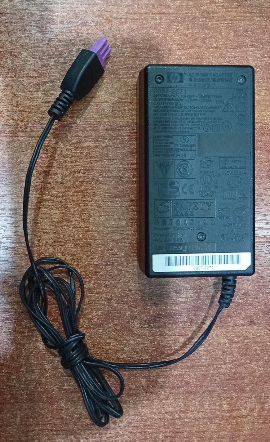 Adaptador de Corriente HP 0957-2271 32V 1.56A Punta Morada para Impresoras HP Usado — imagen 4