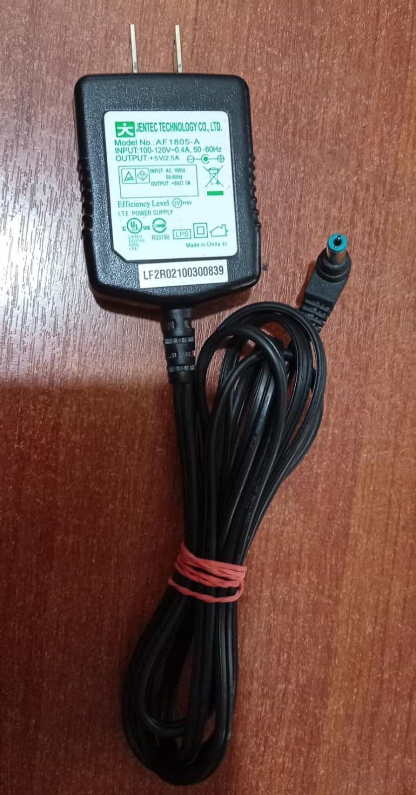 Adaptador de Corriente Jentec AF1805-A 5V 2.5A / para Router D-Link – Usado