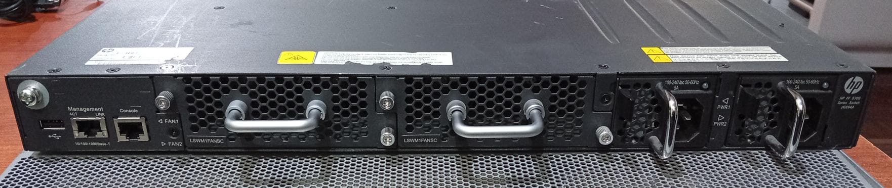HP FlexFabric 5700 | switch | -48G-4XG-2QSFP+ JG894A Switch w/2x PSU - Seminuevo — imagen 6