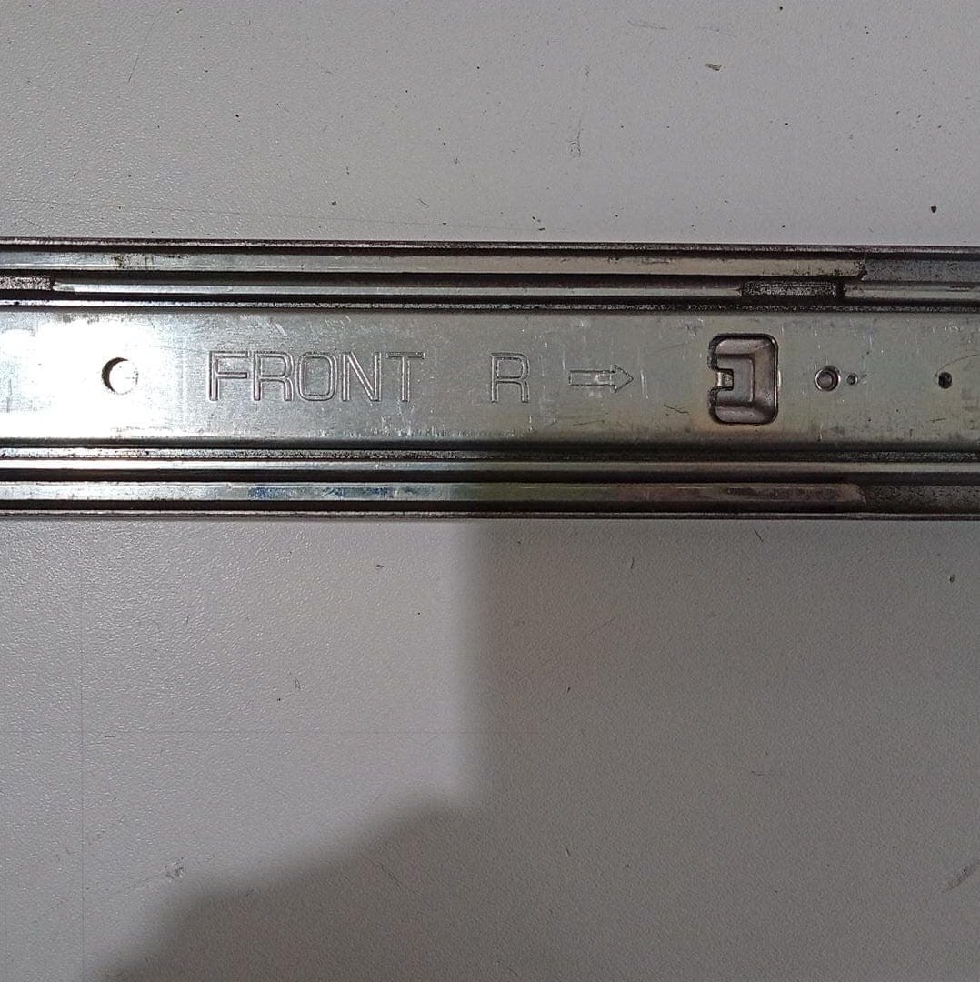 Riel Derecho de Servidor HP HPE 679368-001 Rev B DL380 2U - Pull Tested / Usado — imagen 4