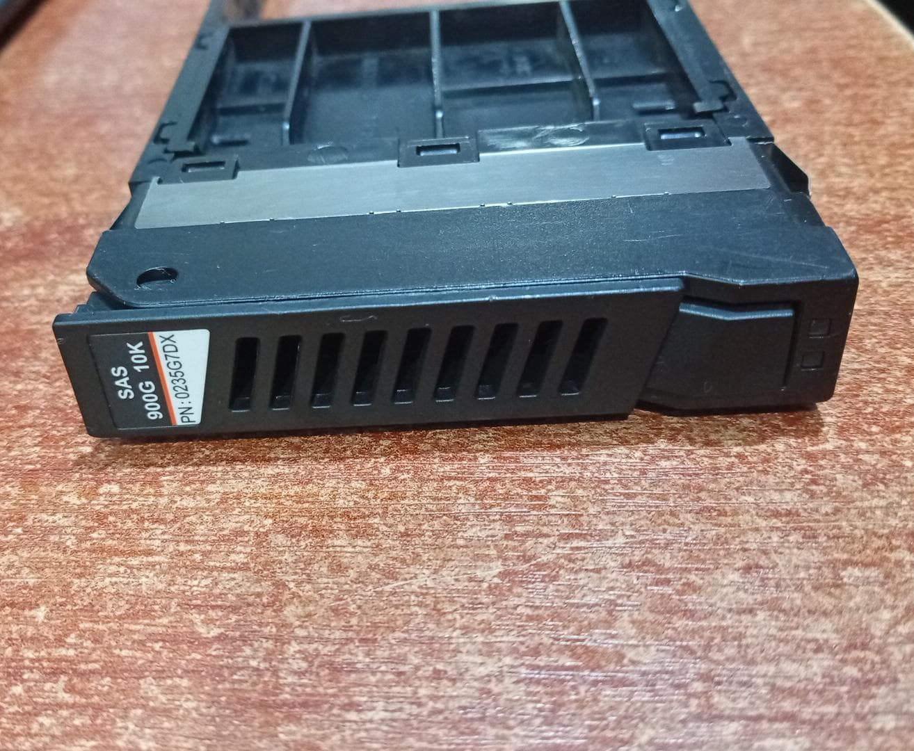 Caddy Bandeja para Disco Duro 2.5" SAS/SATA SFF Hot Swap P/N 0235G7DX - Usado — imagen 3