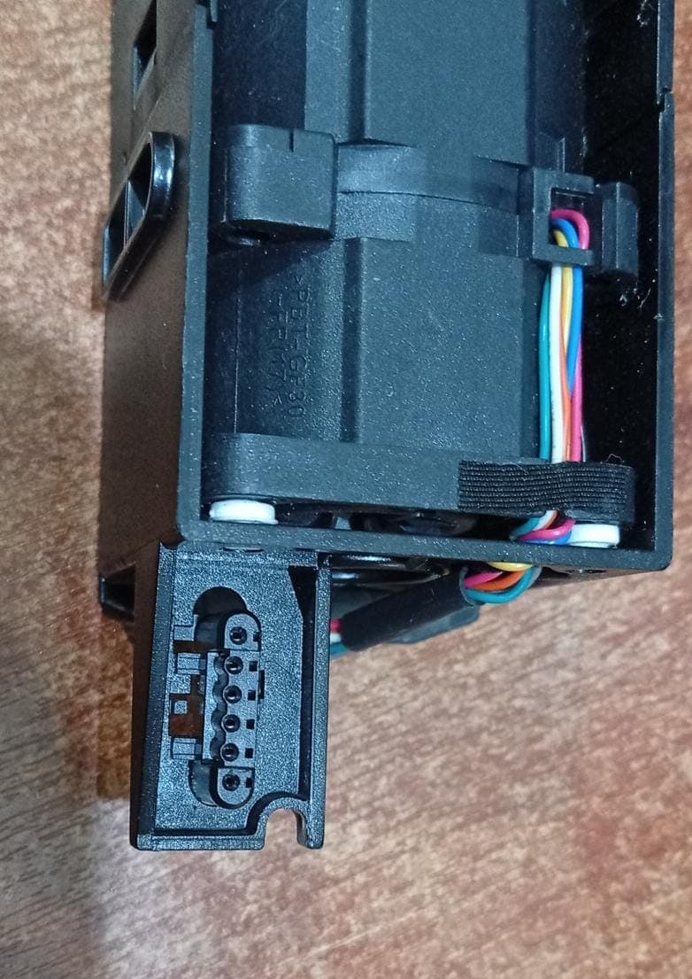 Módulo Ventilador Servidor Huawei FusionServer RH1288 Delta GFB0412EHS-D / Usado — imagen 3