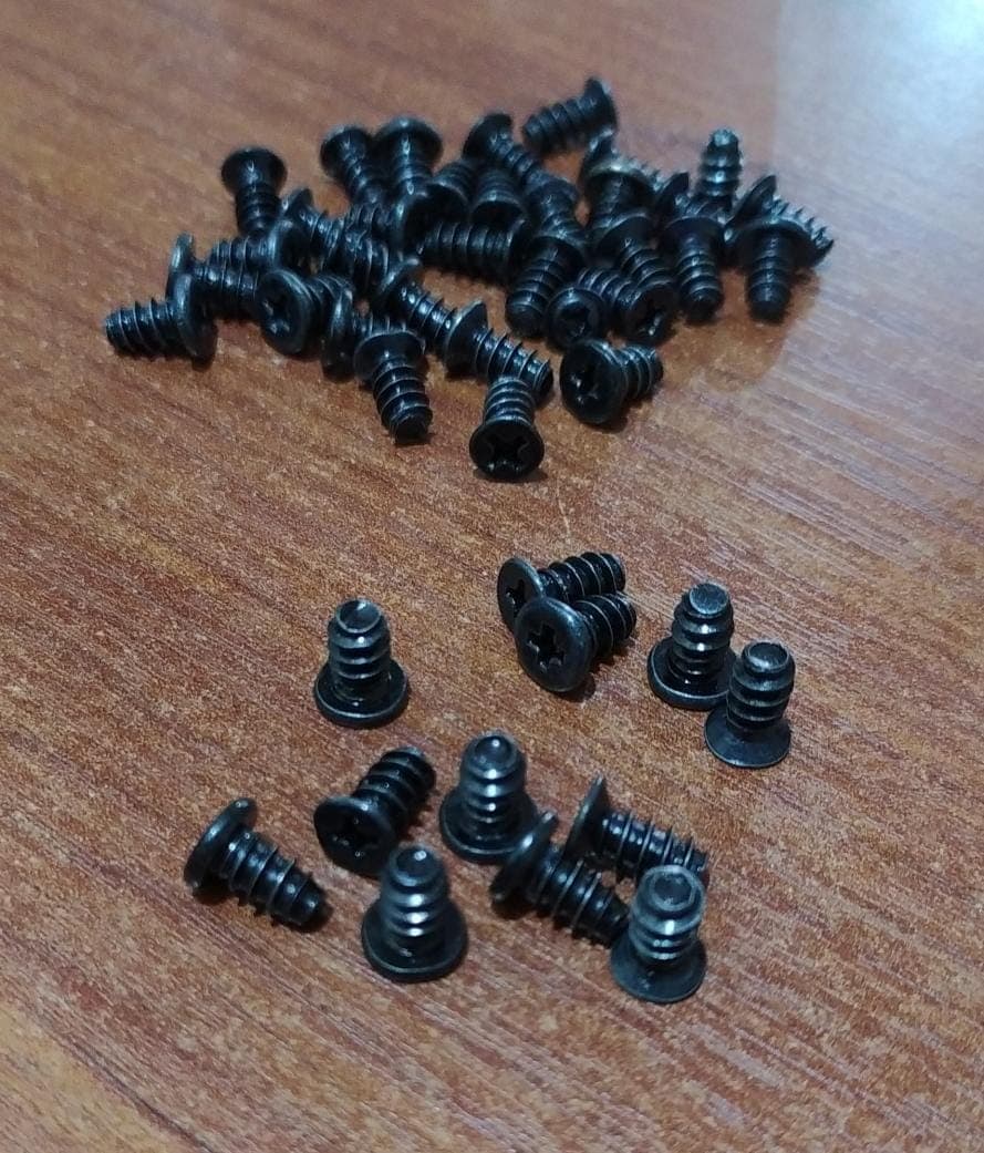 12 Tornillos Pequeños para Ventiladores / Disipadores / FAN — imagen 2