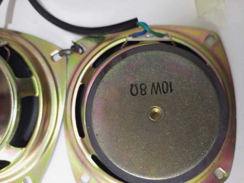 2 Parlantes | bocinas | 9 cm x 9 cm | 10w 8 O — imagen 2