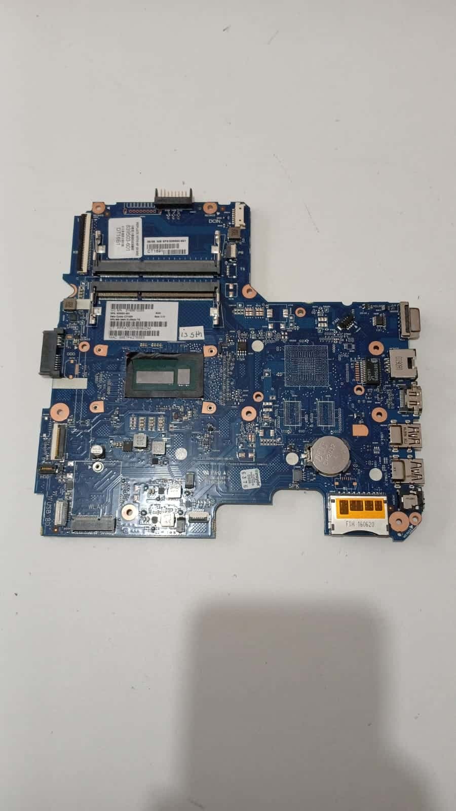 Placa Madre HP 240 G4 14-AC | 839503-601 con Intel Core i3-5005U | SKITTL10 — imagen 1