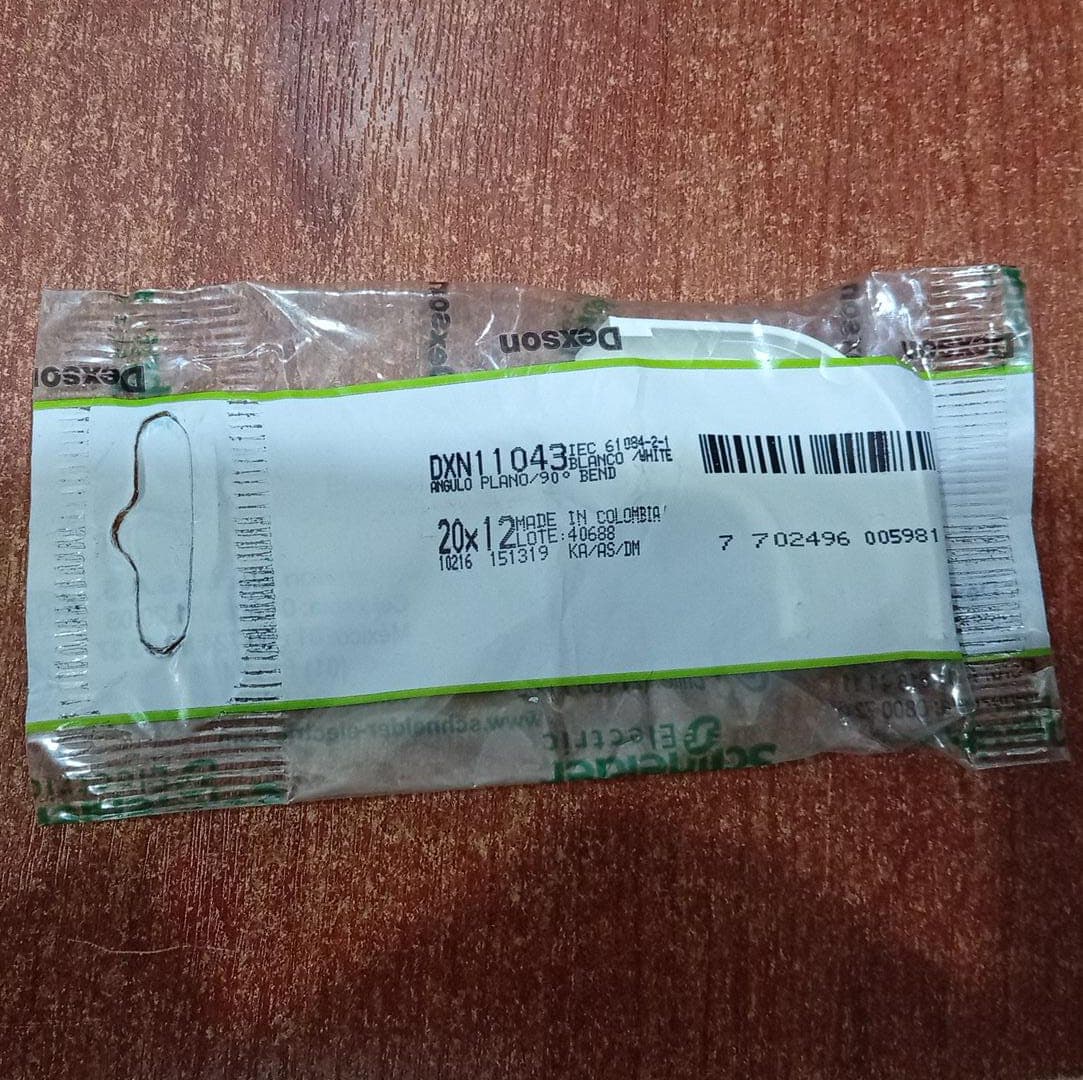 Accesorio Ángulo Plano 90° 20×12 mm blanco – Dexson (Schneider Electric) modelo DXN11043 — imagen 3