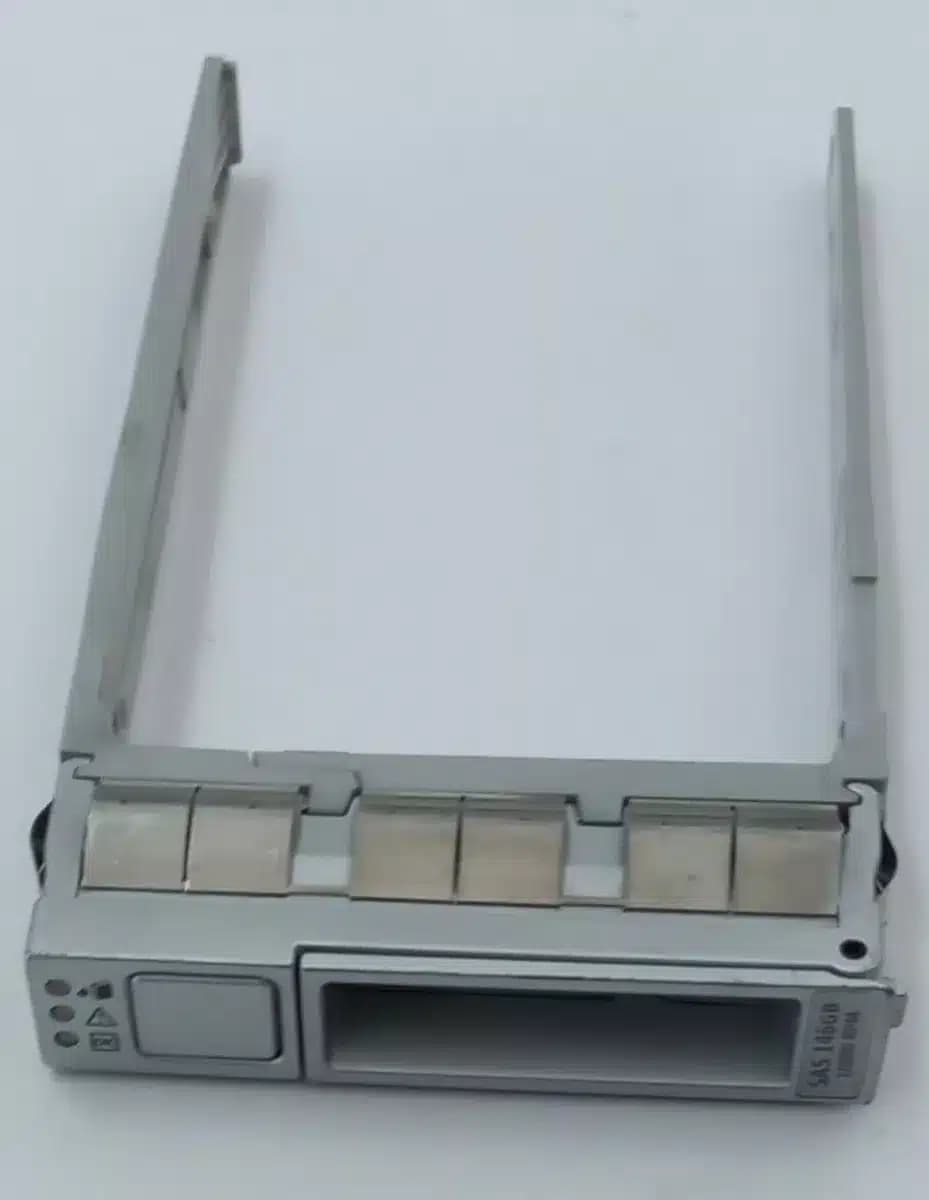 Bahia Sun Hot Plug 2.5 Sas / Sata P001-20447 | Bahia de servidor cisco — imagen 1