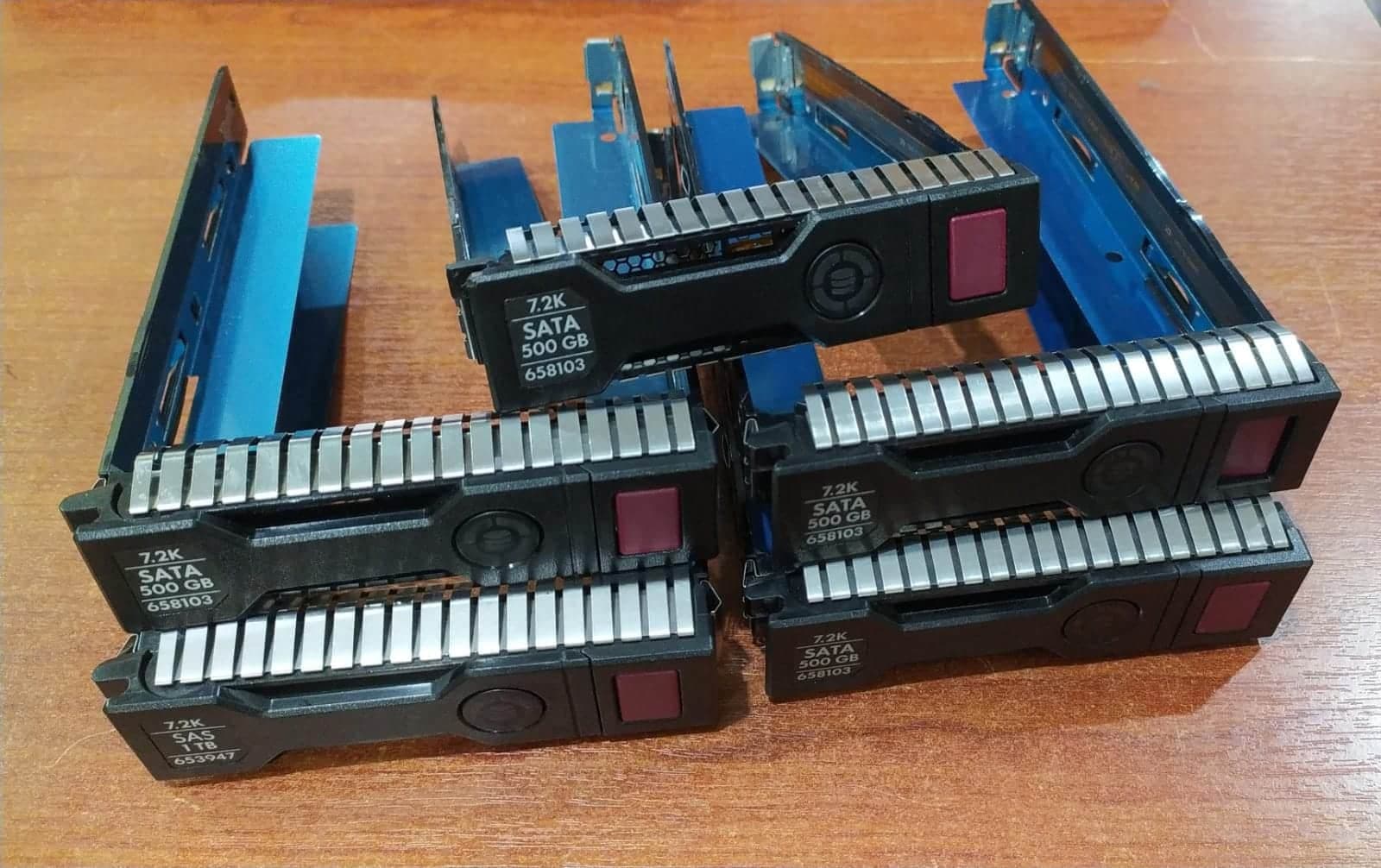 Bandeja para Disco Duro 3.5" HP 651314-001 SATA/SAS Hot-Swap para Servidores ProLiant Gen8/Gen9 — imagen 2