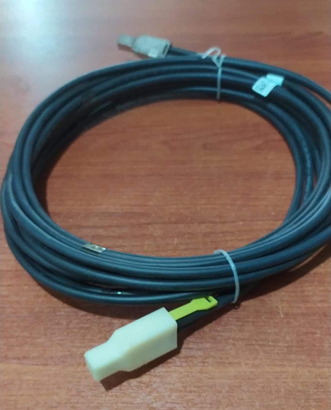 Cable Madison | A11 | 2M | puntas SFF8644 a SFF8644 | (UL) TYPE CL2 75° | 26 AWG CSA AWM II A/B 75° | 30V FT4 | TURBOTWIN 10G | SAS 102-0349 — imagen 3