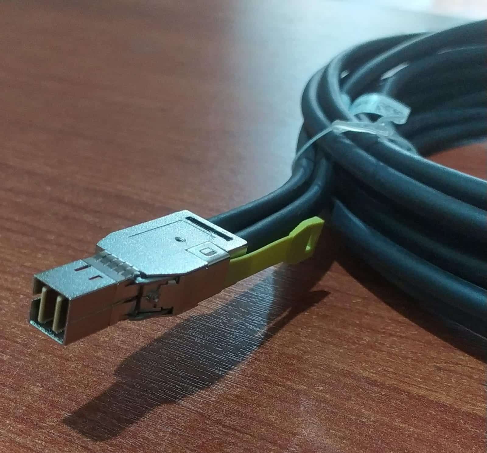 Cable Madison | A11 | 2M | puntas SFF8644 a SFF8644 | (UL) TYPE CL2 75° | 26 AWG CSA AWM II A/B 75° | 30V FT4 | TURBOTWIN 10G | SAS 102-0349 — imagen 5