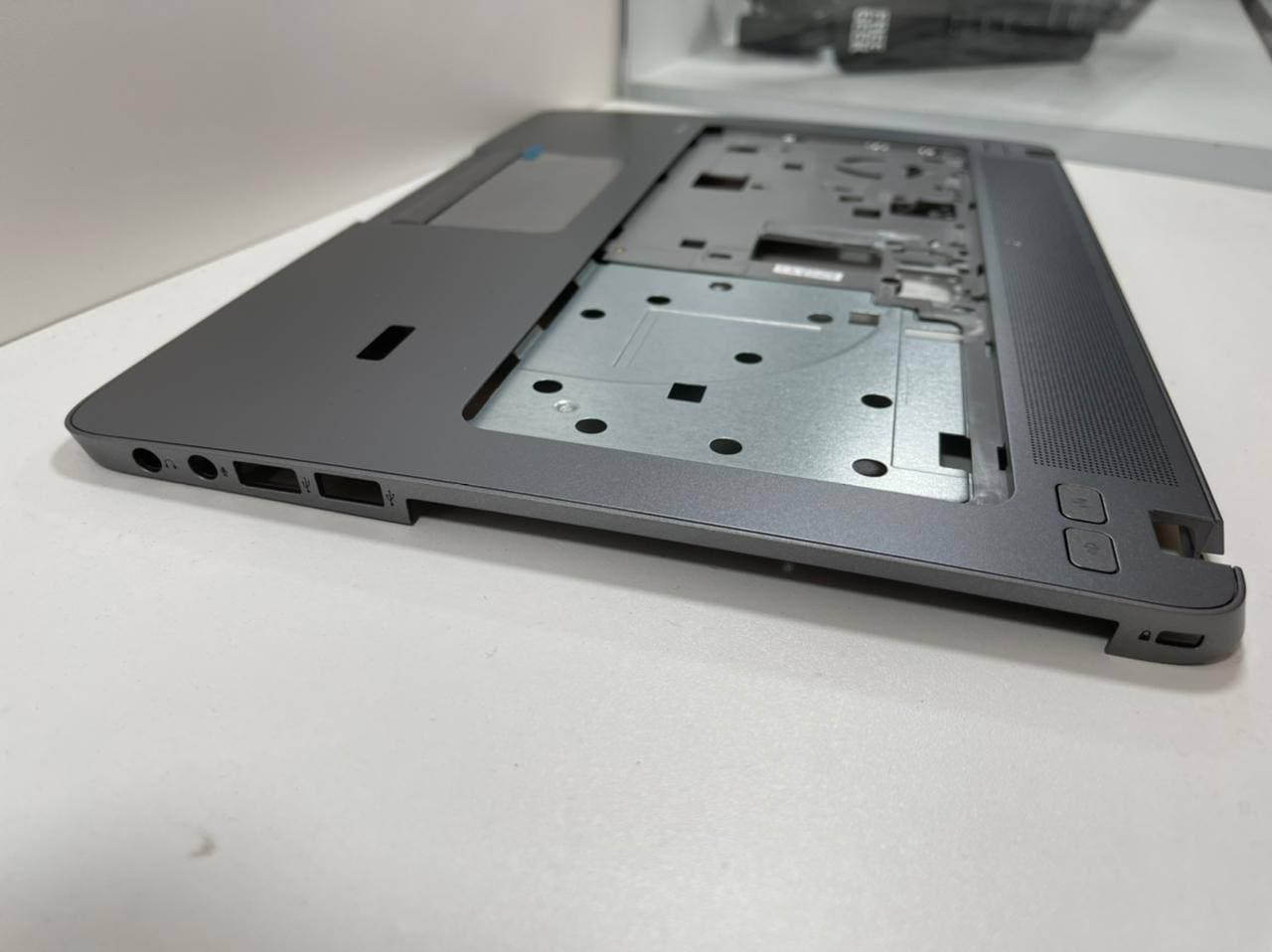 Carcasa Reposamanos HP PROBOOK 440 G1 series — imagen 5