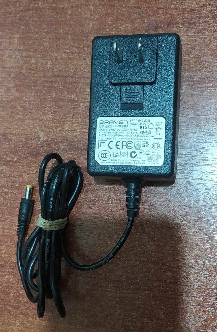 cargador / Transformador | DYS40-120300W-K | BRAVEN | 12V 3A — imagen 1