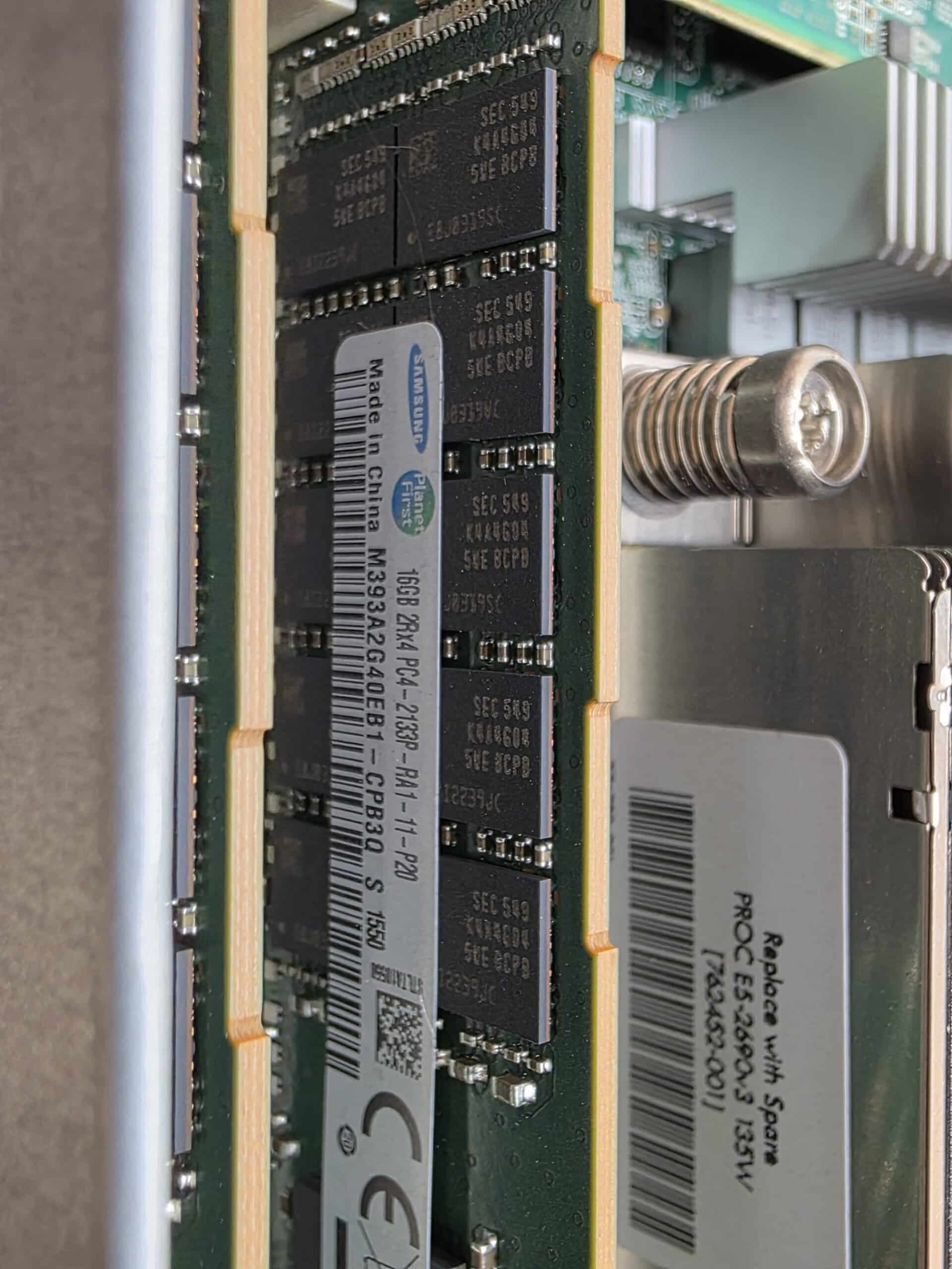 Chasis blade HP BladeSystem C7000 con 4 nodos BL460c Gen9 2×E5-2660 v3 10C 128 GB RAM — imagen 5