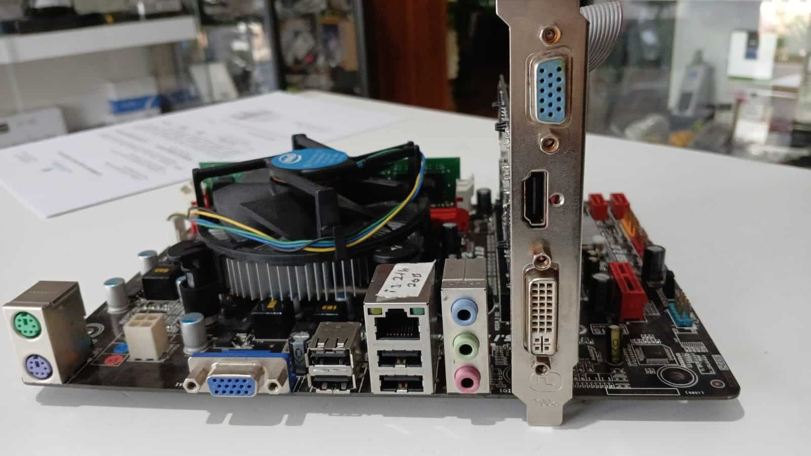 COMBO MOTHERBOARD BIOSTAR H61MLV2 PROCESADOR INTEL CORE I3 2DA GEN VIDEO NVIDIA GT 610 2GB RAM DDR3 — imagen 3