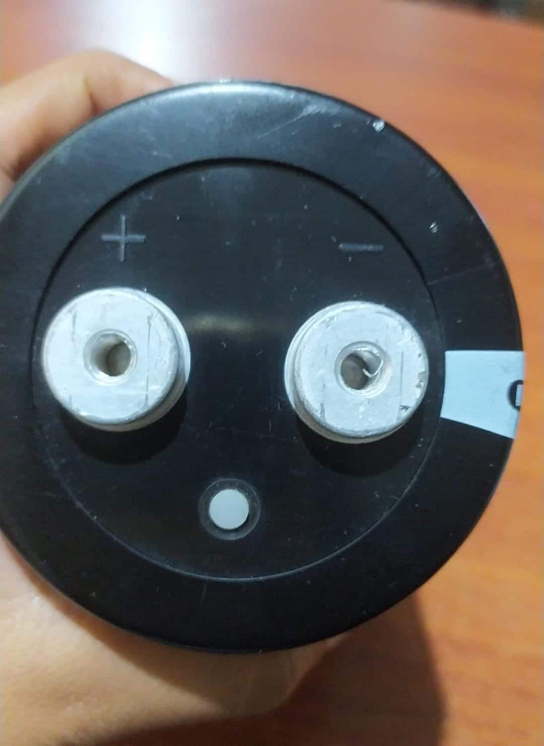 Condensador | JIANGHAI | CD137 | 400V | 6800UF | J1714 — imagen 5