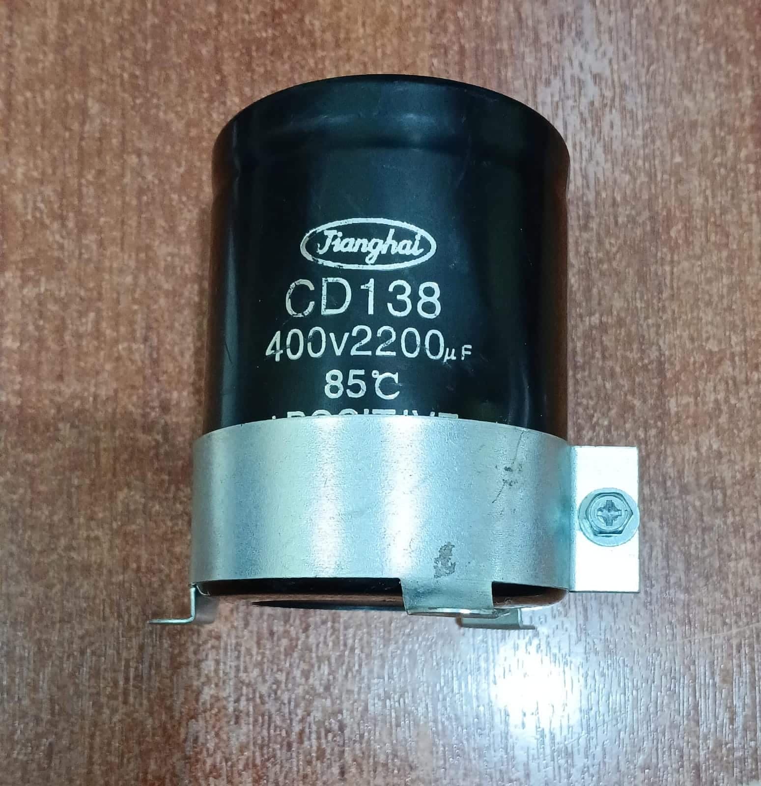 Condensador | Jianghai | CD138 | 400v 2200µF | 85°C | +positive — imagen 1