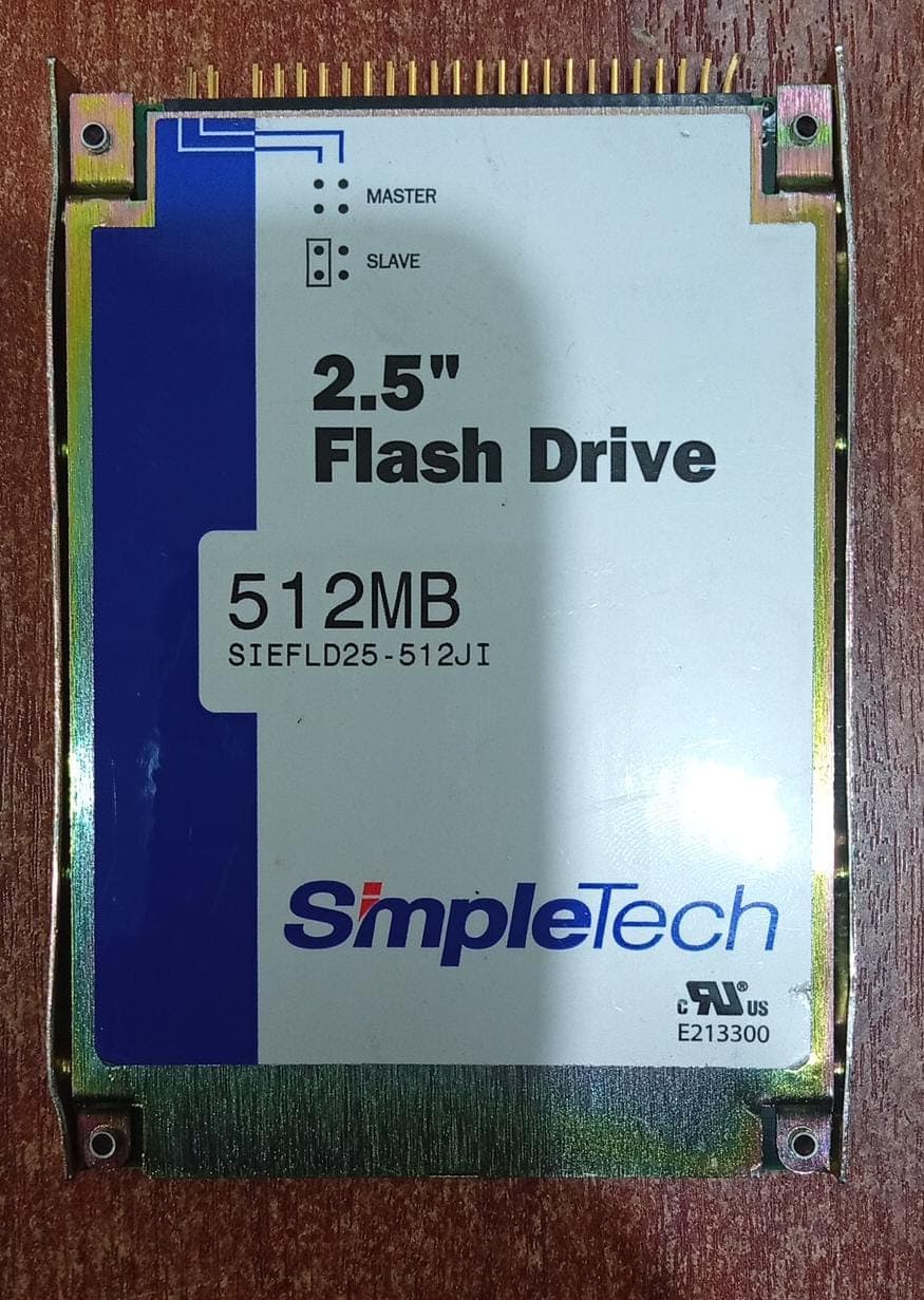 Disco Duro Externo 2.5" SimpleTech SIEFLD25-512JI 512MB USB Portátil Grado Industrial Seminuevo — imagen 1