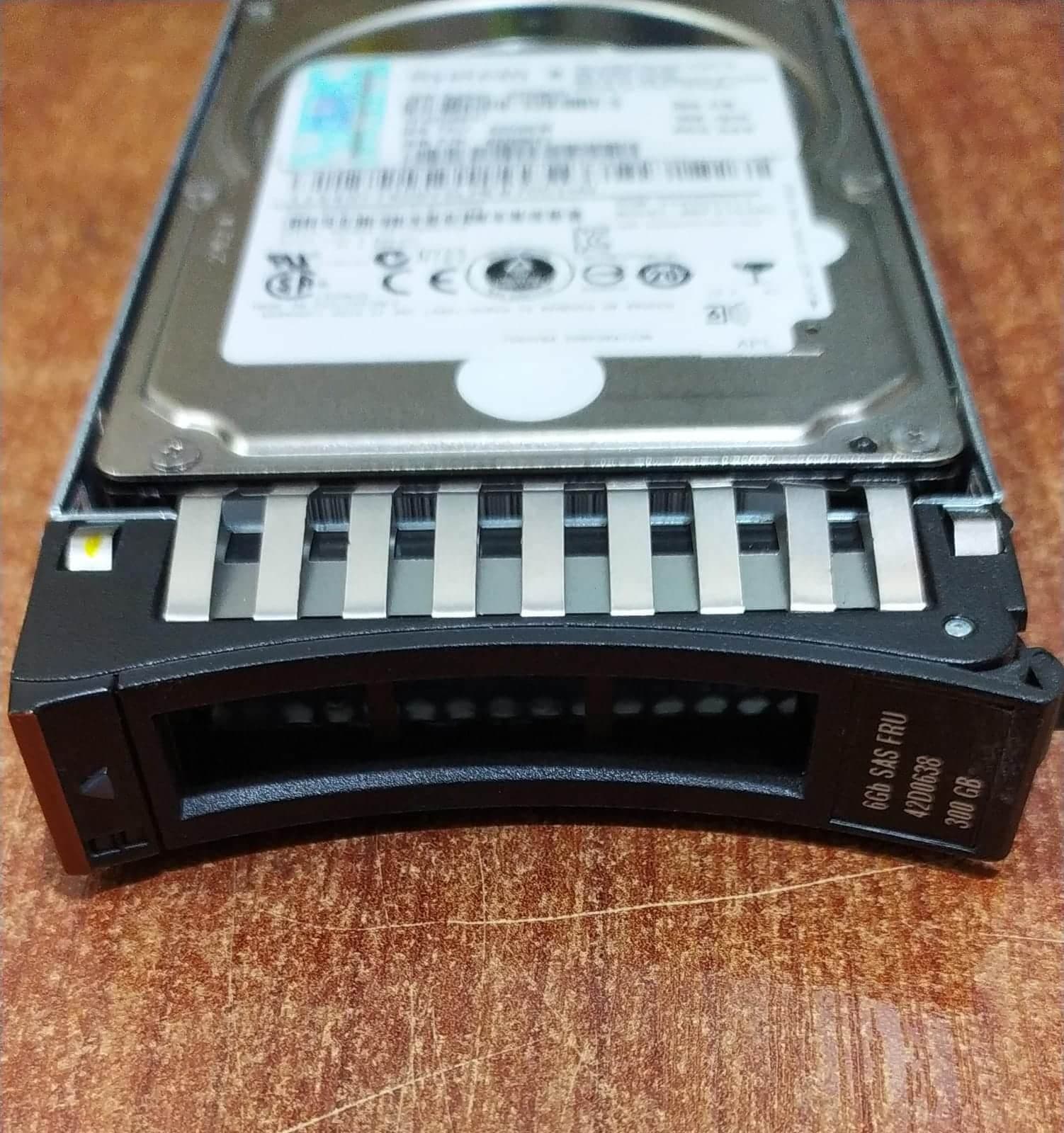 Disco Duro HDD | SAS | Toshiba | MBF2300RC | 300GB | 10K RPM 6Gb/s 2.5" SFF Para Servidor — imagen 2