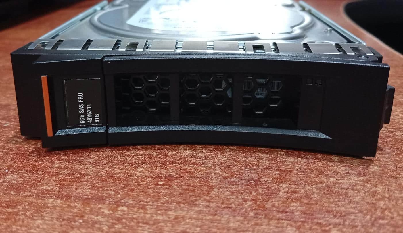 Disco Duro HDD Seagate Constellation ES.3 4TB SAS 6Gb/s 7200RPM ST4000NM0023 con Caddy Lenovo — imagen 3
