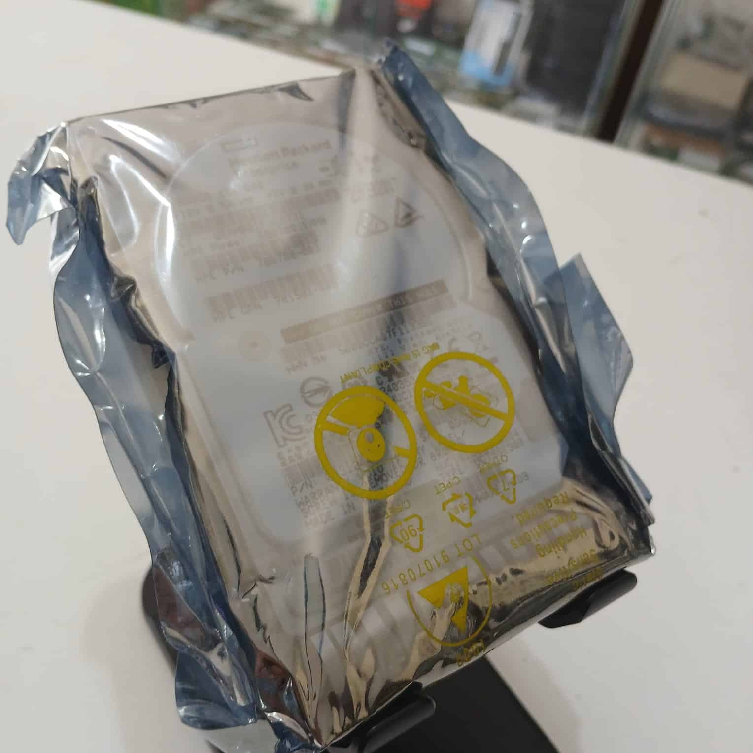 Disco HPE 900GB 10K SAS 12G SFF Hard Drive | Modelo EG0900JEHMB | Part 768788-003 — imagen 1