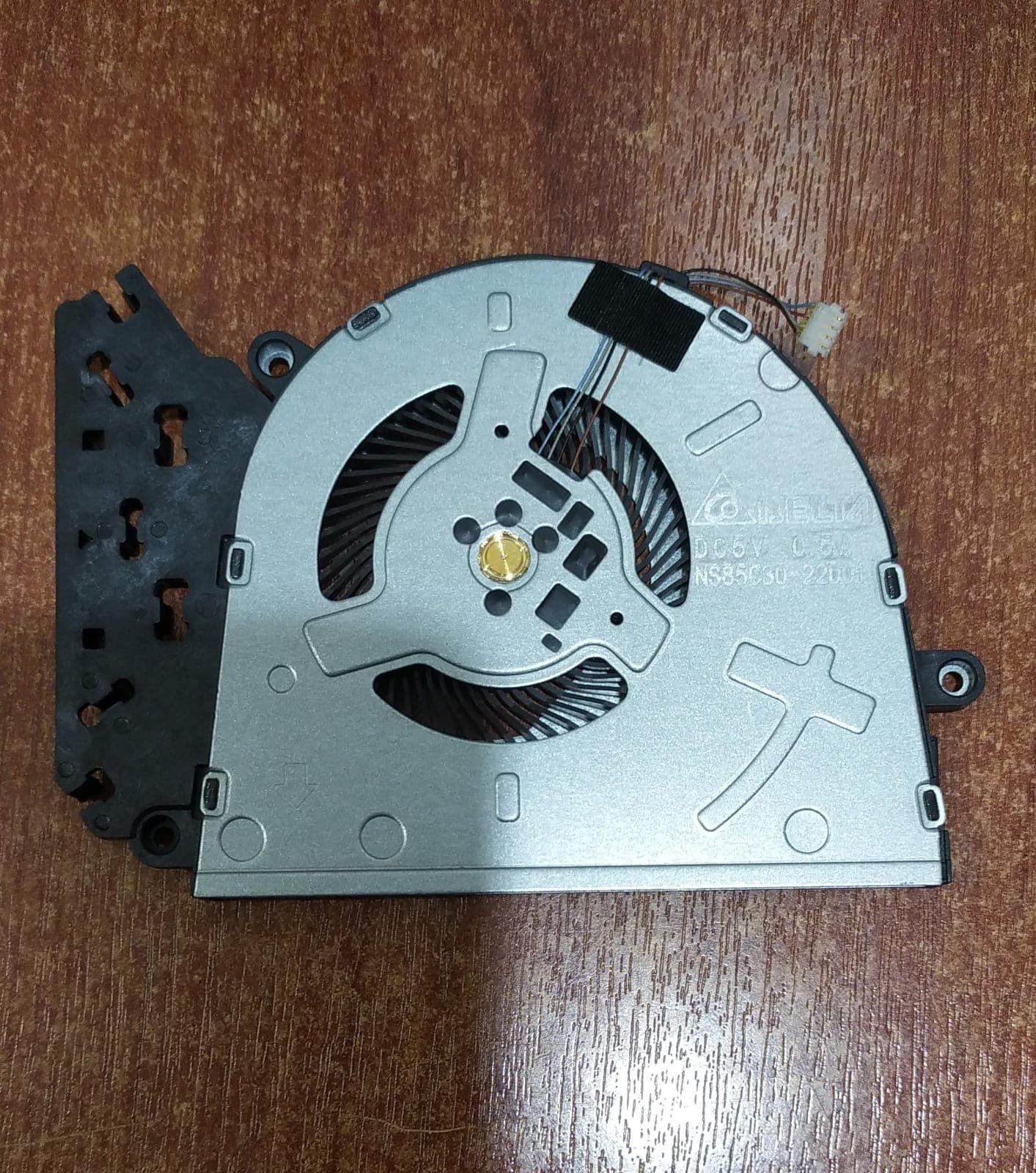 DISIPADOR FAN Delta NS85C30‑22D01 5 V 0.5 A (PN N38473‑001) – Seminuevo — imagen 2