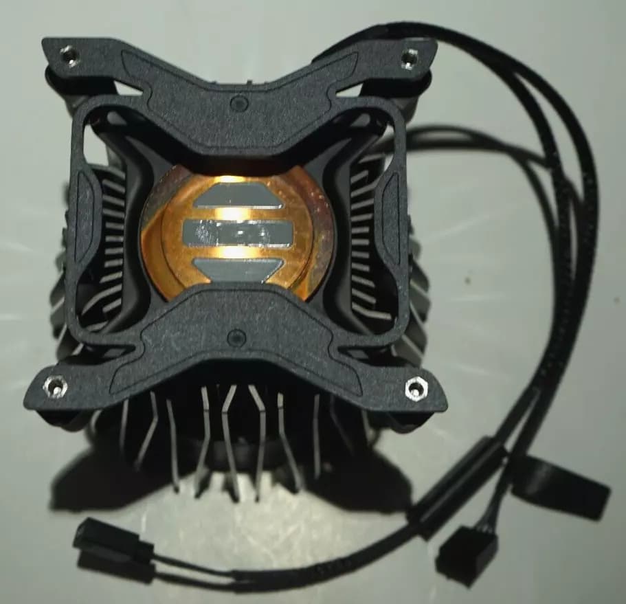 DISIPADOR FAN INTEL LAMINAR RH1 RGB LGA1700 Procesadores Core i9 12ª 13ª 14ª Gen M23815-001 — imagen 4