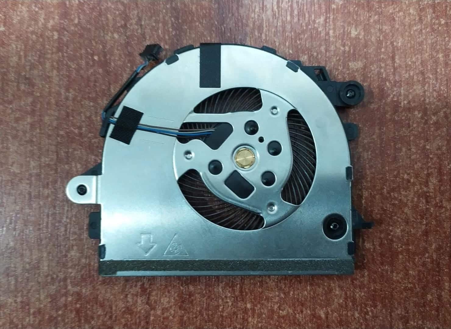 FAN Disipador AVC BAPA0705R5HY026 6033B0104601 5V 0.50A Bearing HP EliteBook G7 G8 — imagen 2