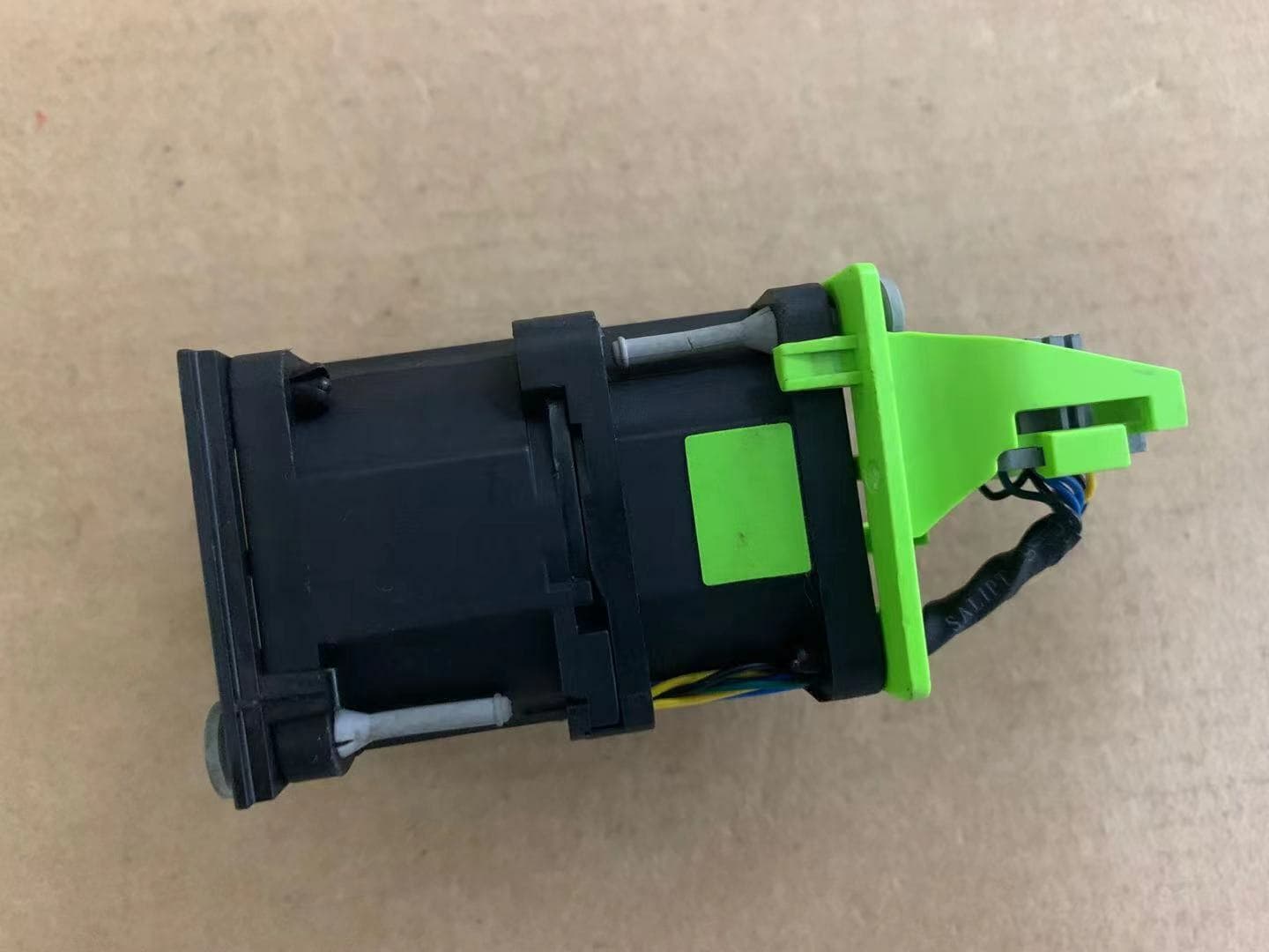 FAN | VENTILADOR - Cisco Systems Fan Assembly for C220 M3 — imagen 6