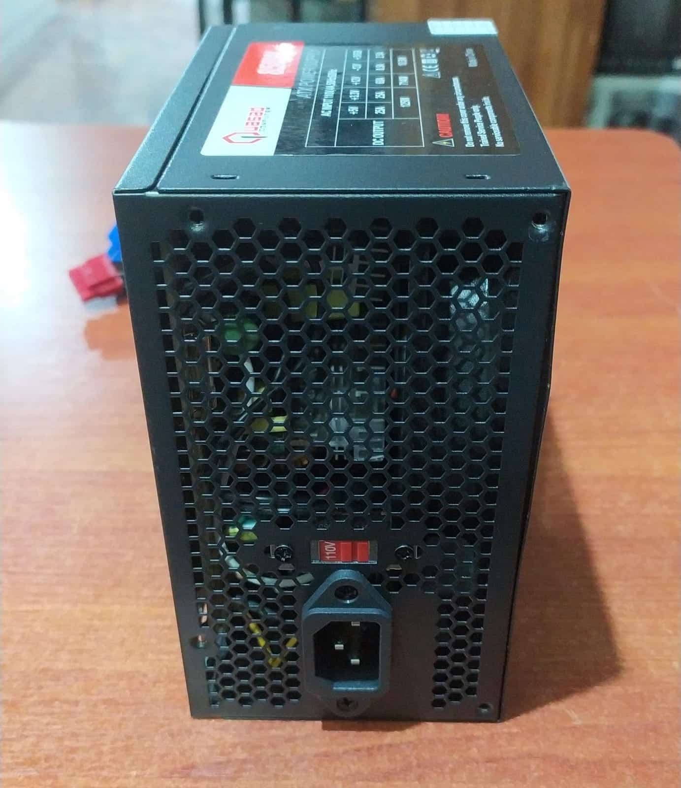 FUENTE DE PODER | ATX POWER SUPPLY | QUASAD | 850W | 24PIN 2SATA P4 | 110V 4A — imagen 3