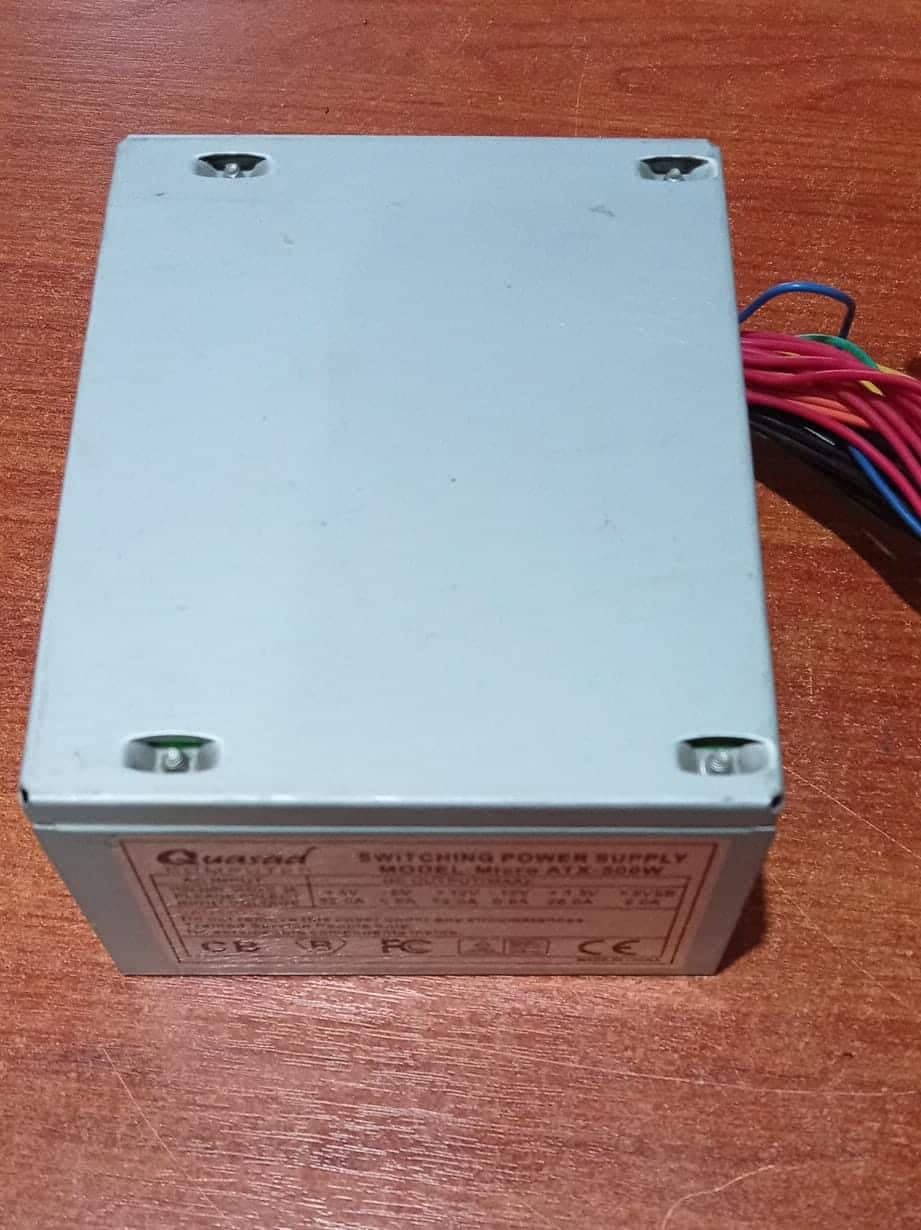 Fuente de poder conmutada Quasad Micro ATX 500W – 24 pines – Ideal para PC de escritorio — imagen 1