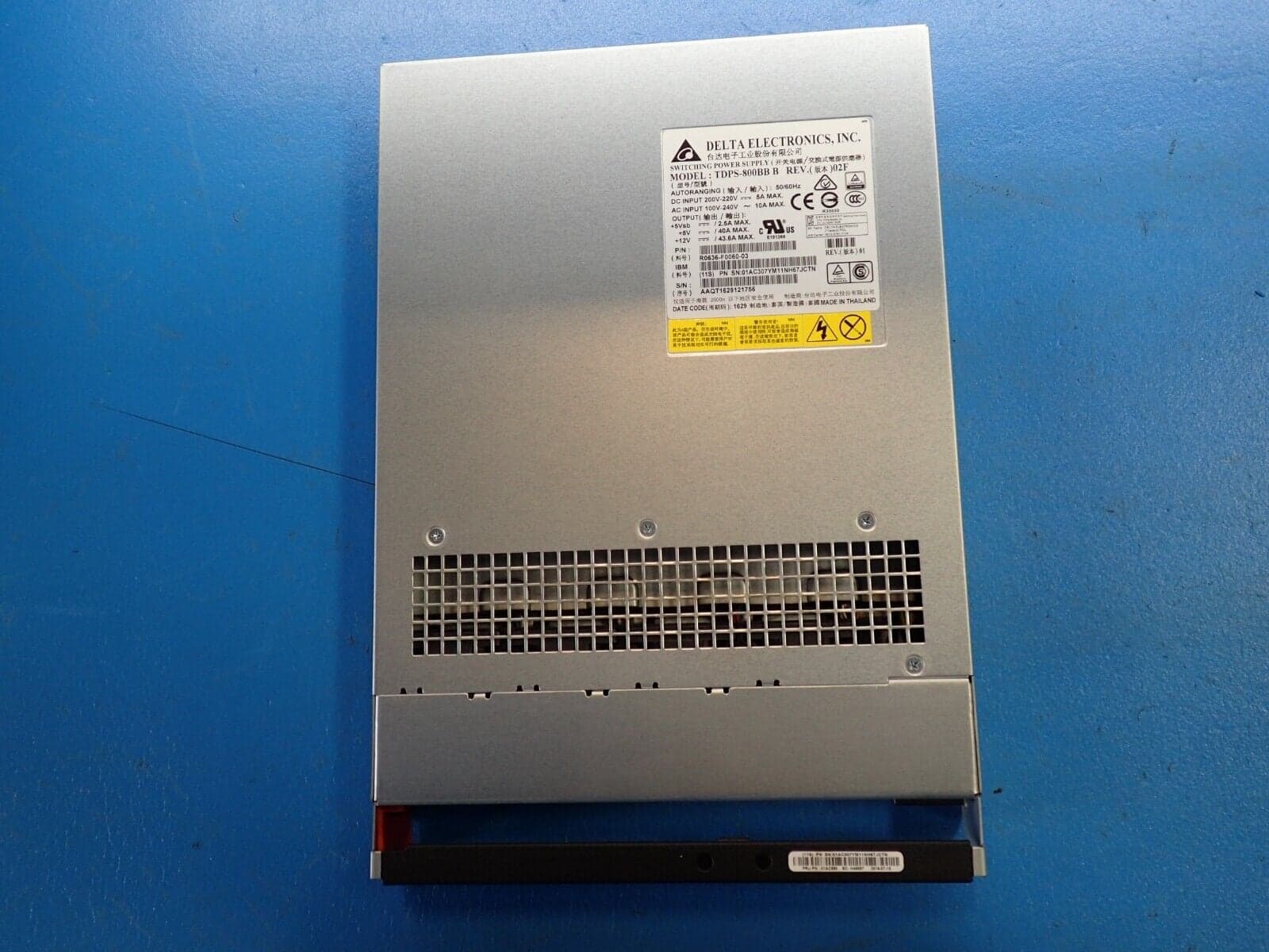 Fuente de Poder Delta | TDPS-800BB A 800W 12V 43.6A / 5V 40A Para Servidores IBM V3500 V3700 V5000 — imagen 3
